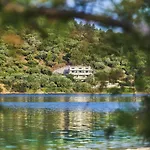 Chronos Ξενοδοχείο *