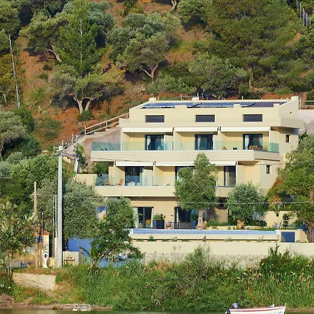 فندق Chronos بورتو كوفو