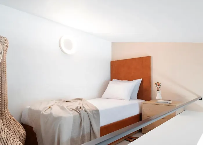 Chronos 酒店 库佛斯港