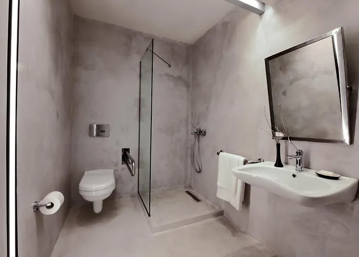 Chronos 酒店 库佛斯港